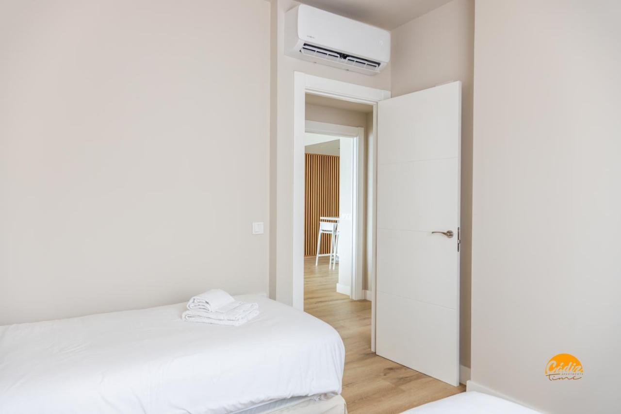 Malibu By Time Apartment Cadiz