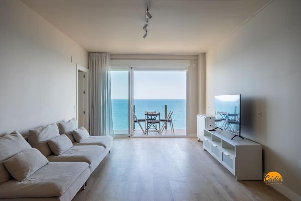 Malibu By Time Apartment Cadiz